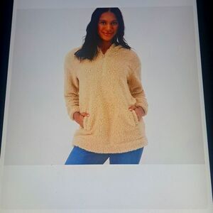 LARGE     UGG KOOLABURRA SHERPA  HALF ZIP TOP